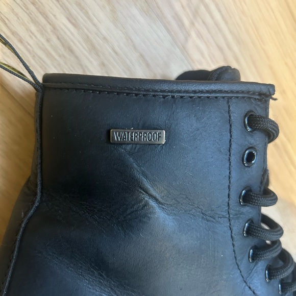 Unisex Dr. Martens Waterproof Black Leather Boots, Size 3 US - Picture 3 of 11